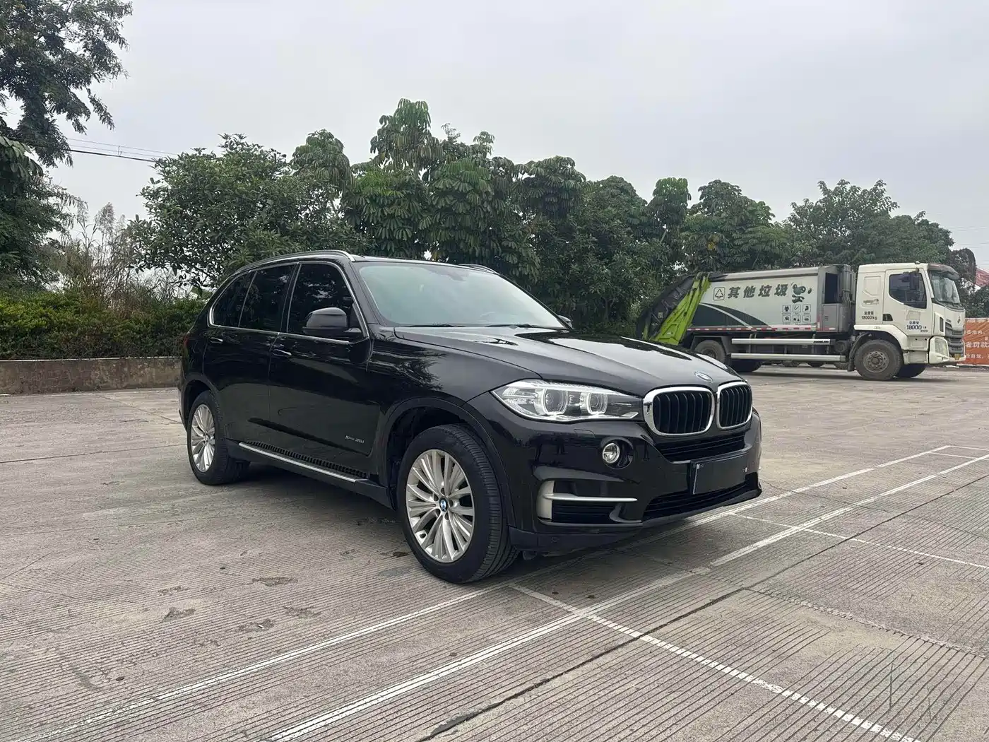 BMW X5 (Import) 2014 xDrive35i Leading фото 3