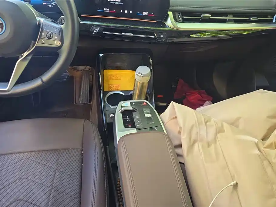 BMW iX1 2023 eDrive25L X Design Package фото 16