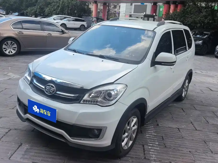 FAW Senya S80 2015 2013 1.5L Automatic 5-seat Fashion
