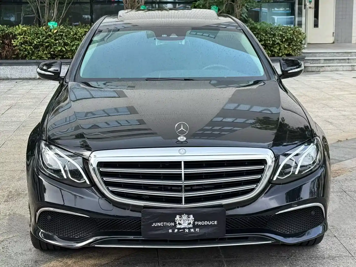 Mercedes-Benz E-Class 2016 E 300 L Sport Fashion Type фото 2