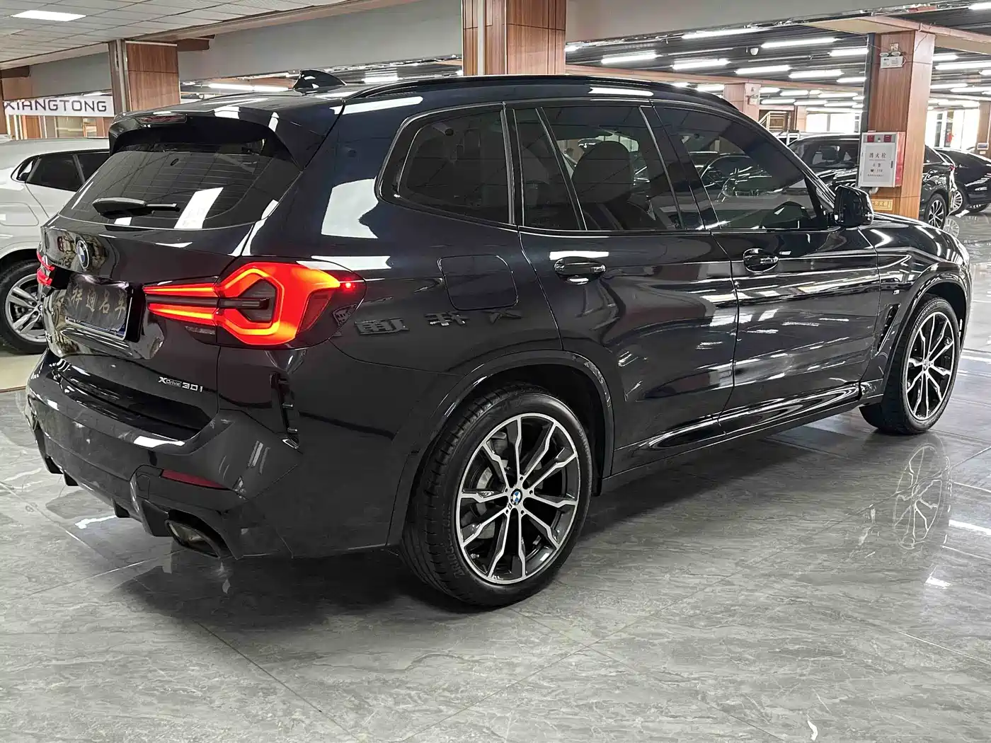BMW X3 2022 xDrive30i Leading M Night Package фото 9