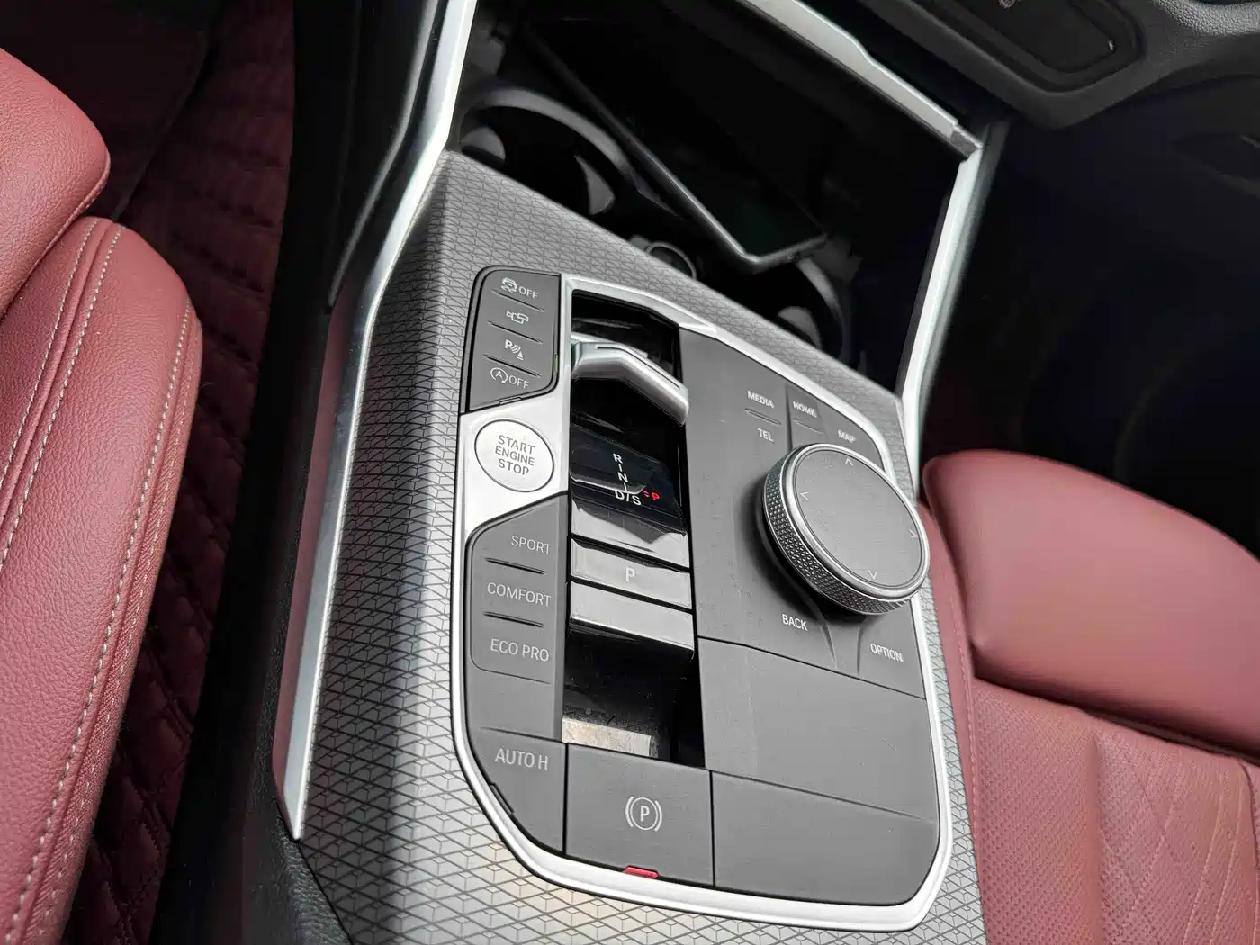 BMW 3 Series 2024 325Li M Sport Shadowline Package фото 31