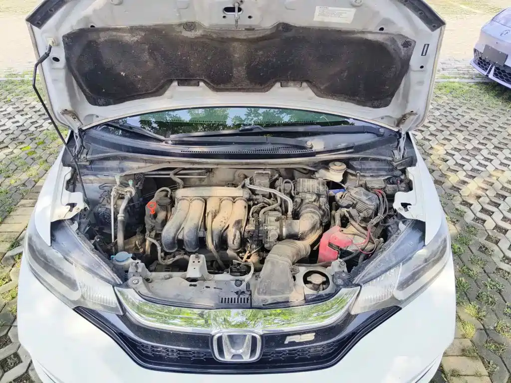 Фото 9 - Honda Fit