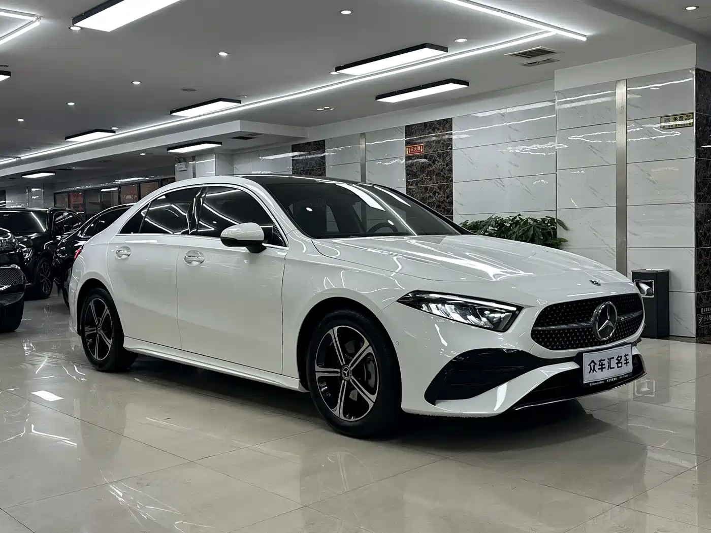 MERCEDES-BENZ A CLASS