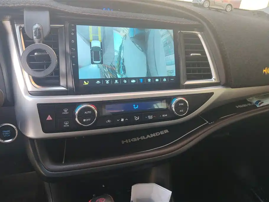 Toyota Highlander 2018 2.0T 4WD Luxury 7-seater China VI фото 13
