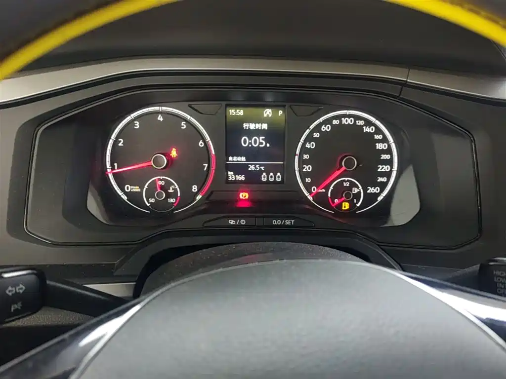 Volkswagen Polo 2021 Plus 1.5L Automatic Panorama Enjoyment Edition фото 8