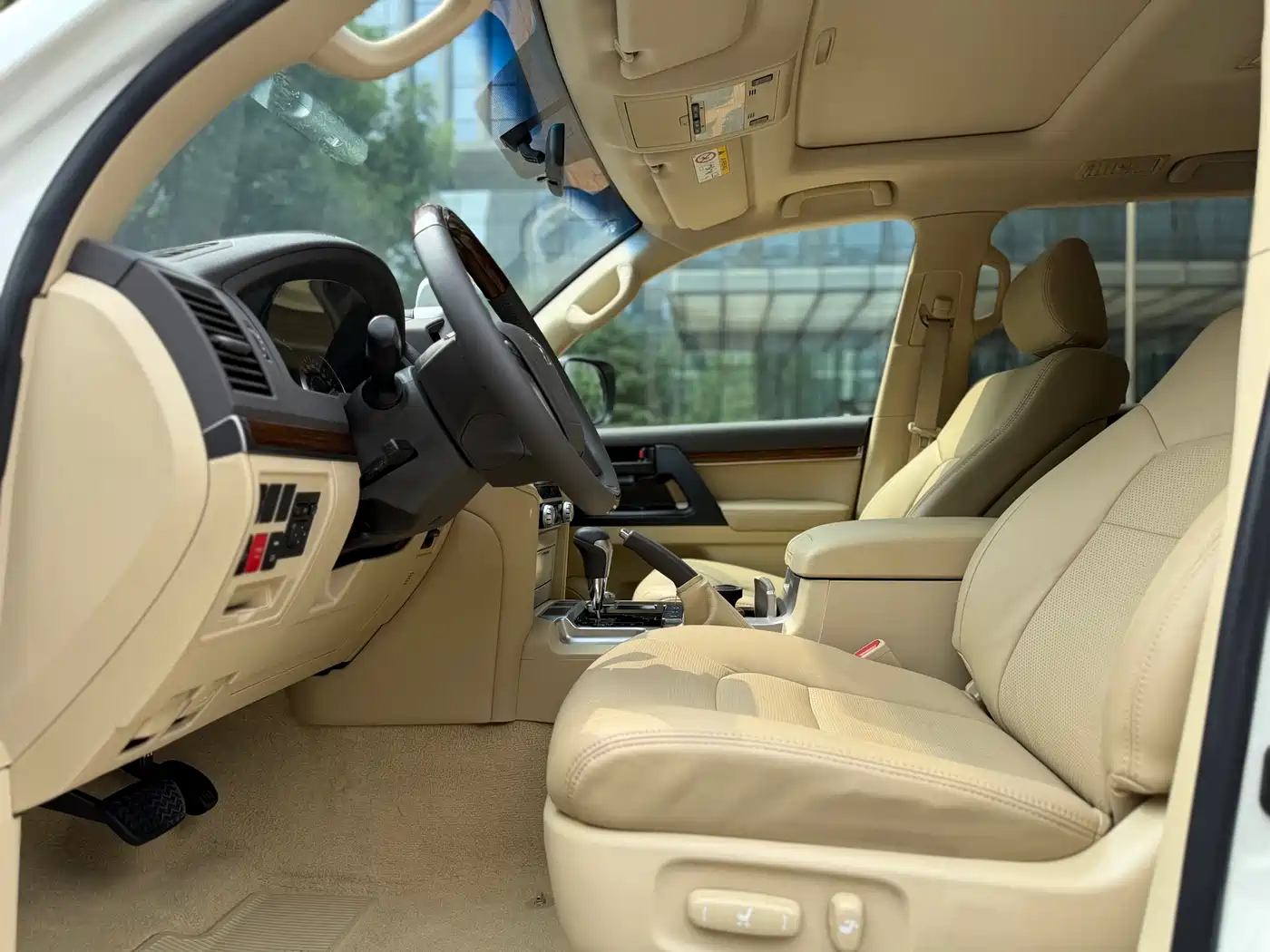 Toyota Land Cruiser (Import) фото 8