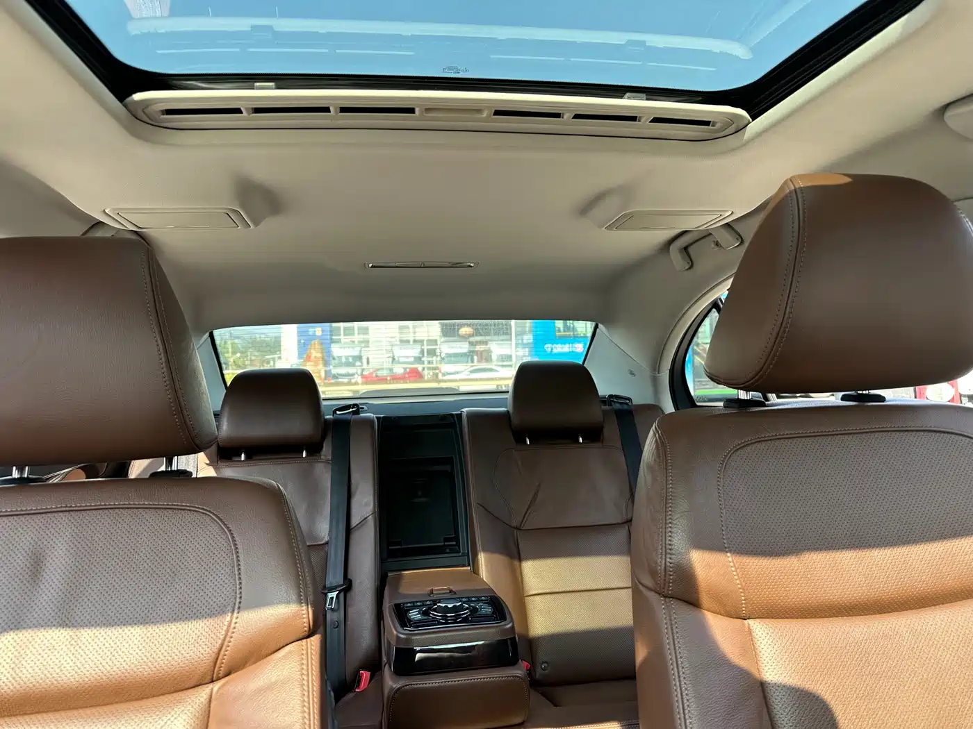 Hongqi H7 2015 2015 2.0T Luxury