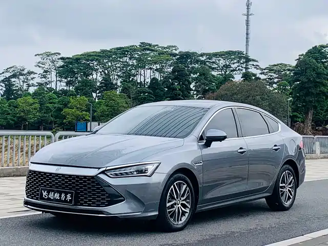BYD Qin PLUS 2021 DM-i 55KM Flagship