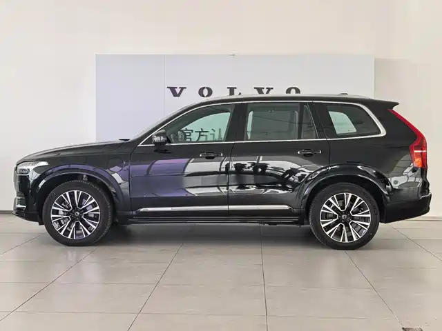 Volvo XC90 Plug-in Hybrid 2023 T8 RECHARGE Intelligent Premium Luxury Edition 7-seater — фото 5