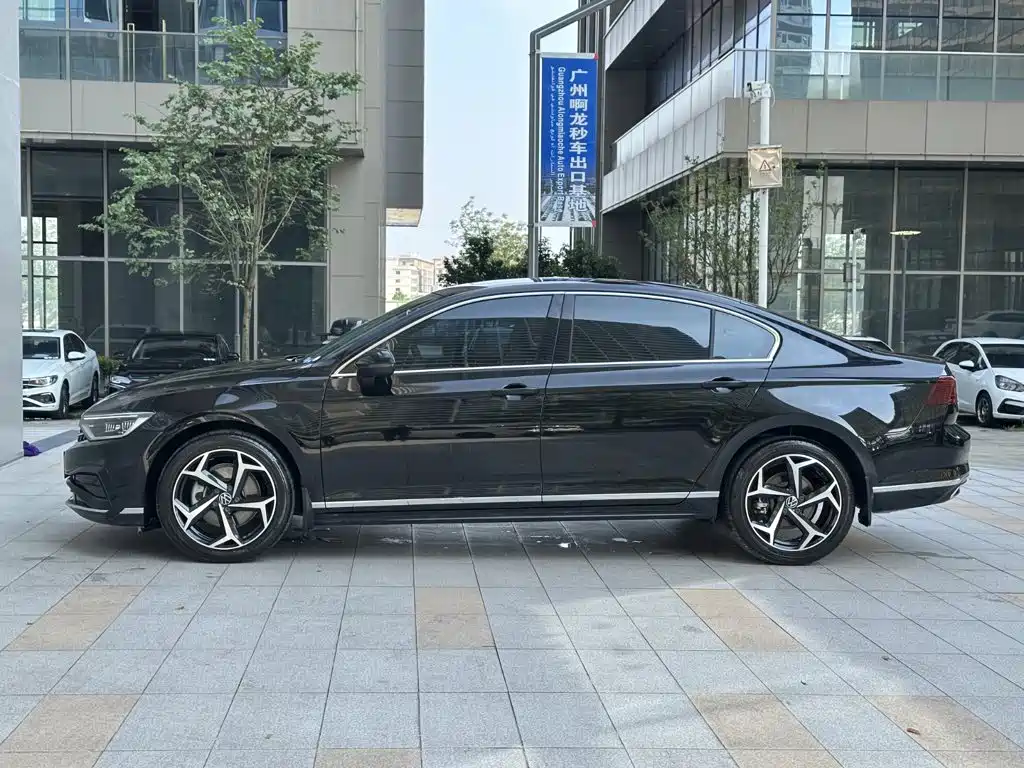 2026 Volkswagen Magotan