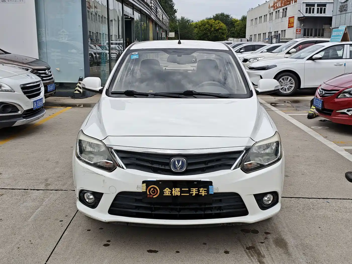 Фото 6 - Changan Yuexiang V3