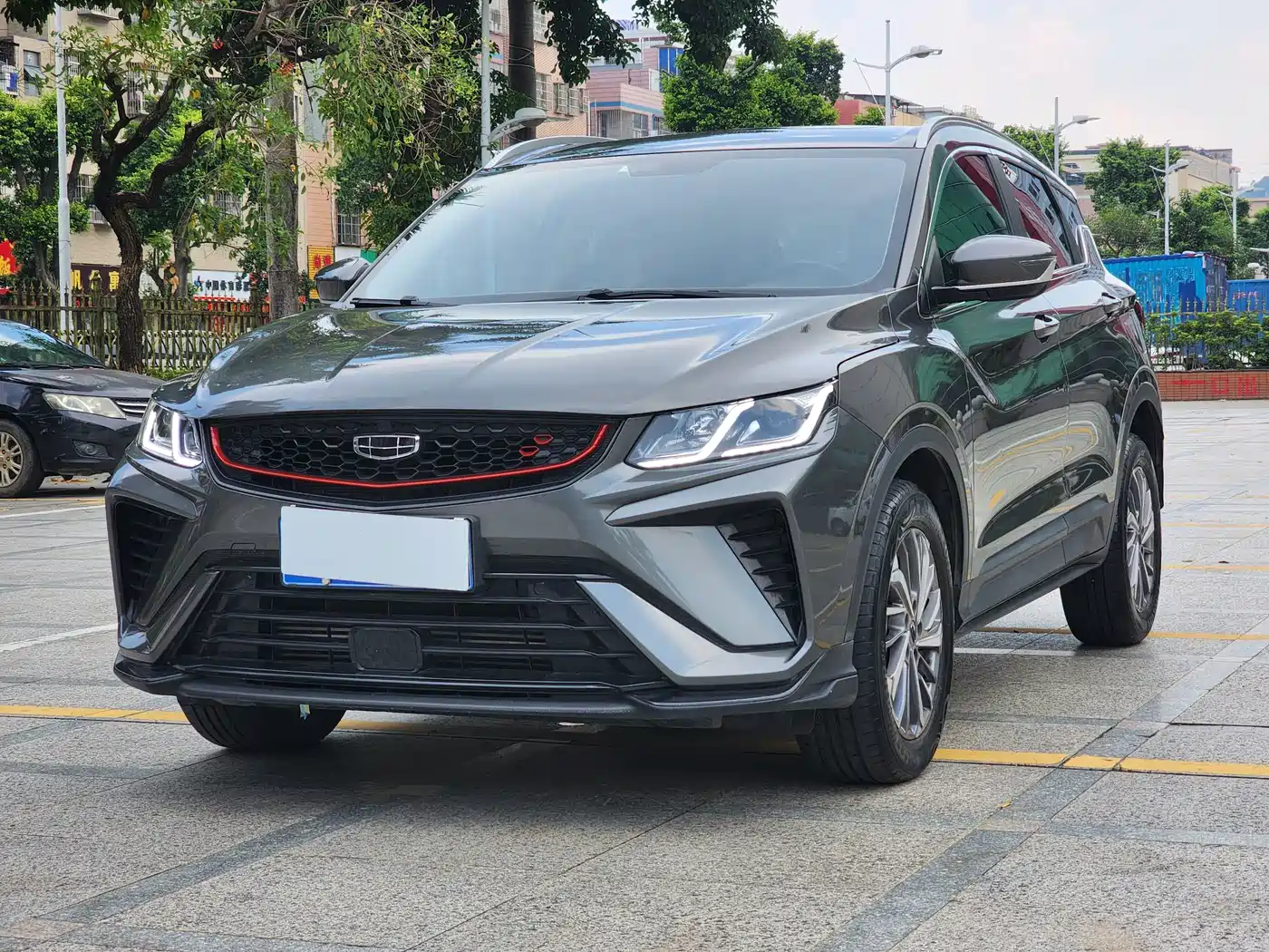 Фото 1 - Geely Coolray