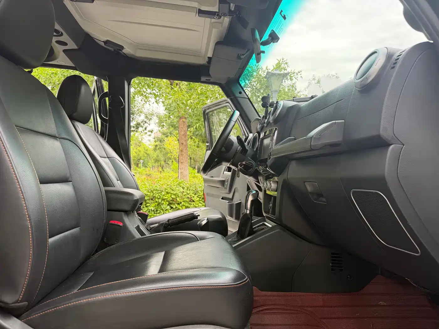 BAIC ORV Beijing Offroad BJ40 2016 2016 2.3T Automatic 4WD Luxury Edition