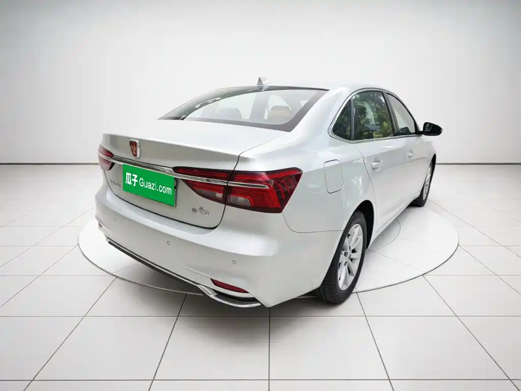 2019 Roewe i6 New Energy