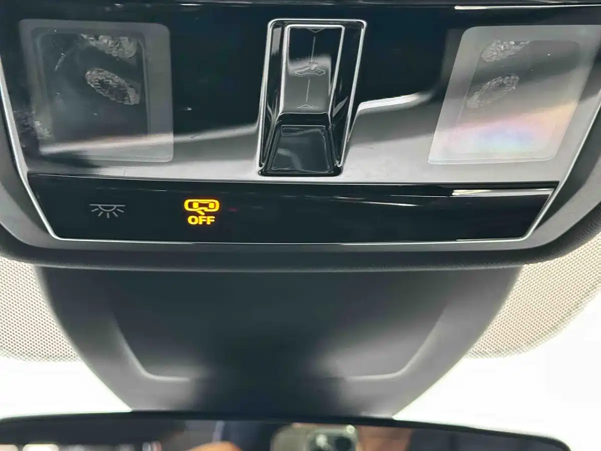 Volkswagen Golf 2021 280TSI DSG R-Line фото 18