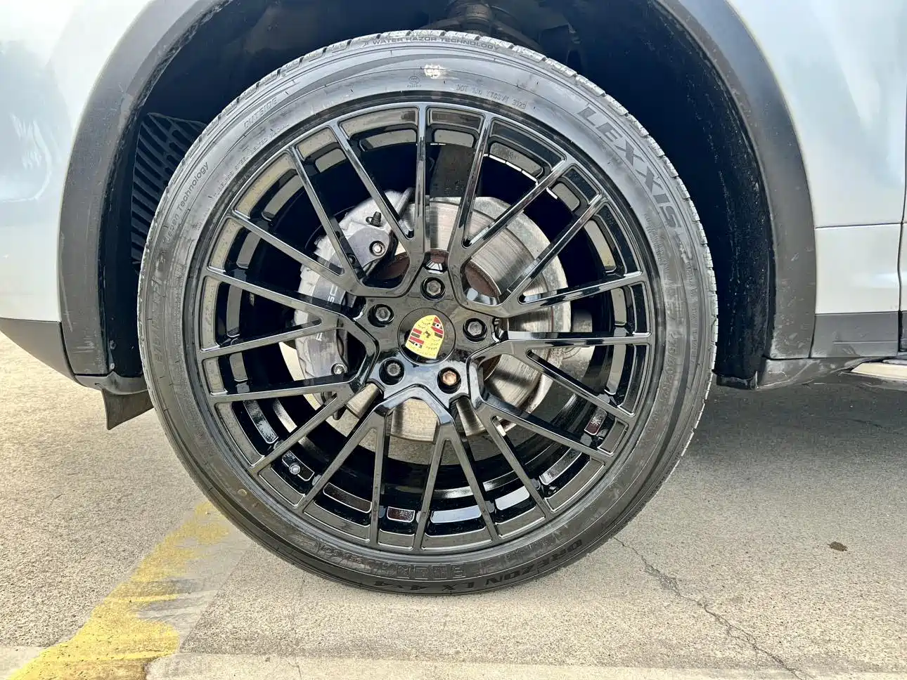 Porsche Cayenne 2011 Cayenne 3.0T фото 25