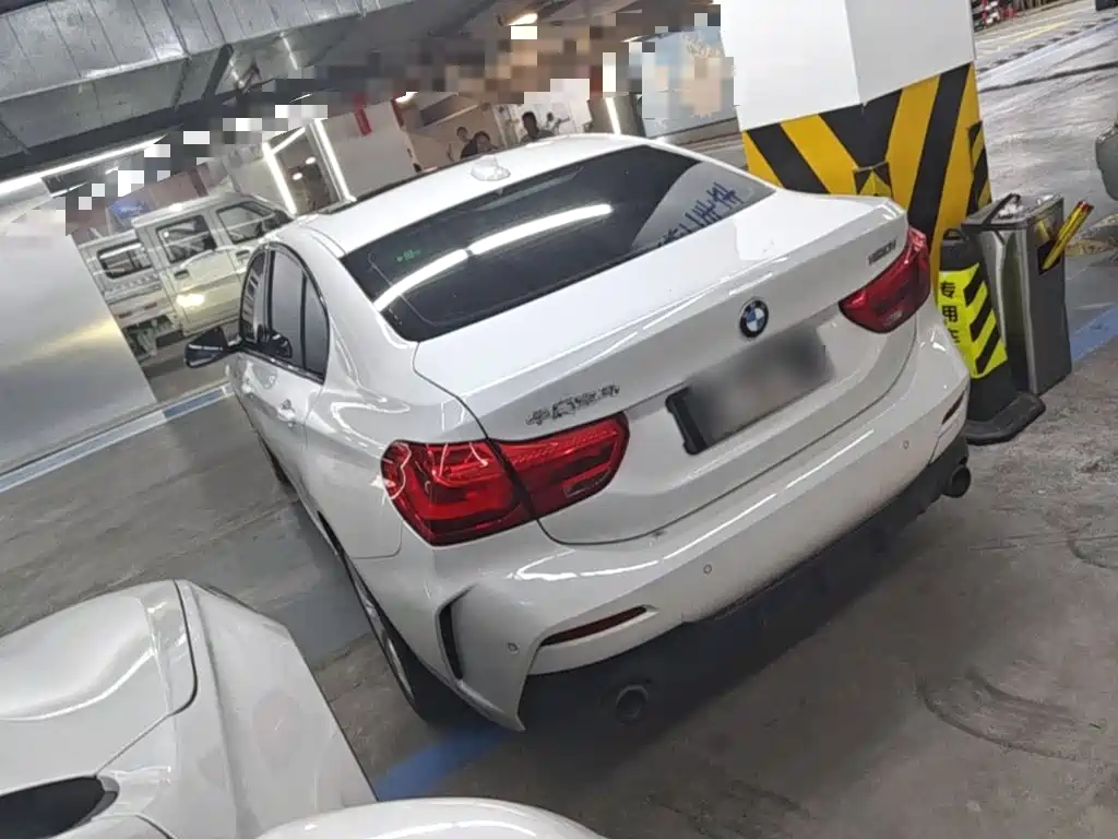 BMW 1 Series 2023 2022 120i M Sport Shadow Edition