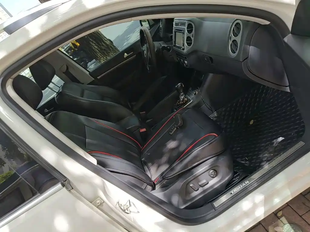 Фото 25 - Volkswagen Tiguan
