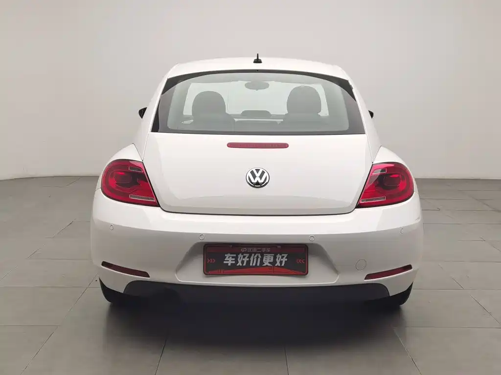 Photo 4 - Volkswagen Beetle