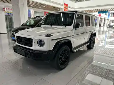 Mercedes-Benz G