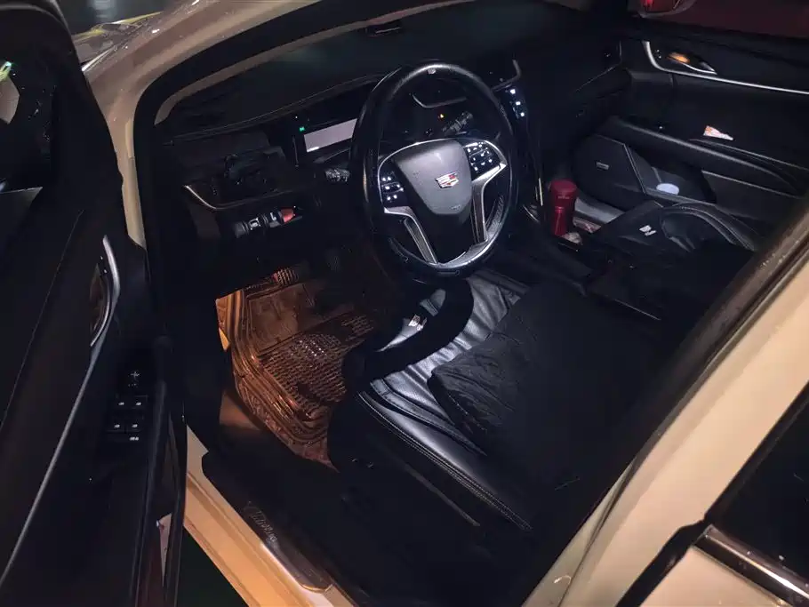 Cadillac XTS 2018 28T Technology фото 9