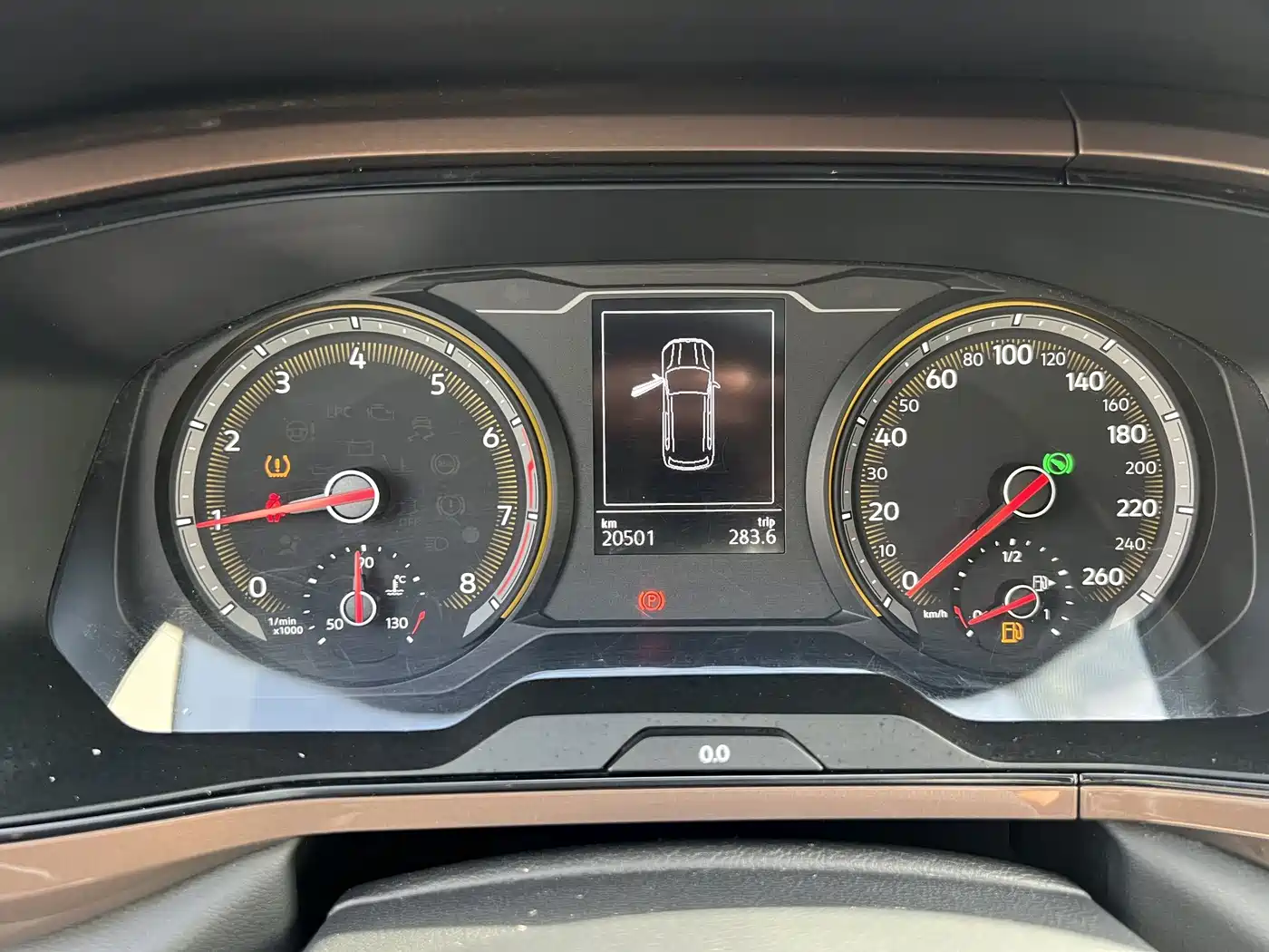 Volkswagen Tharu, миниатюра 12