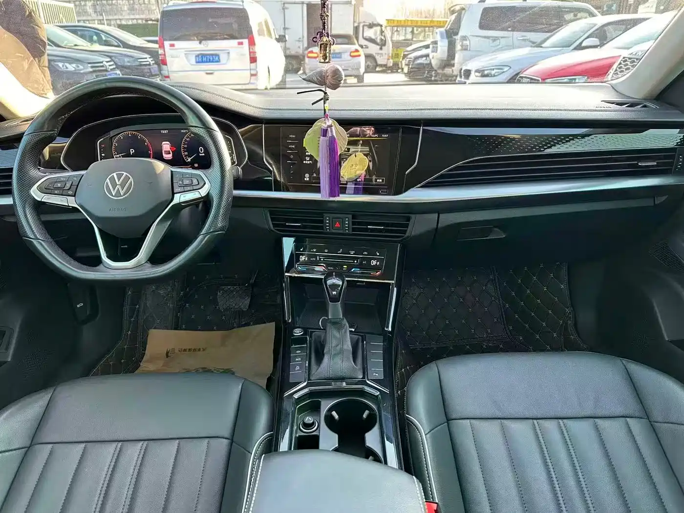 Фото 5 - Volkswagen Passat