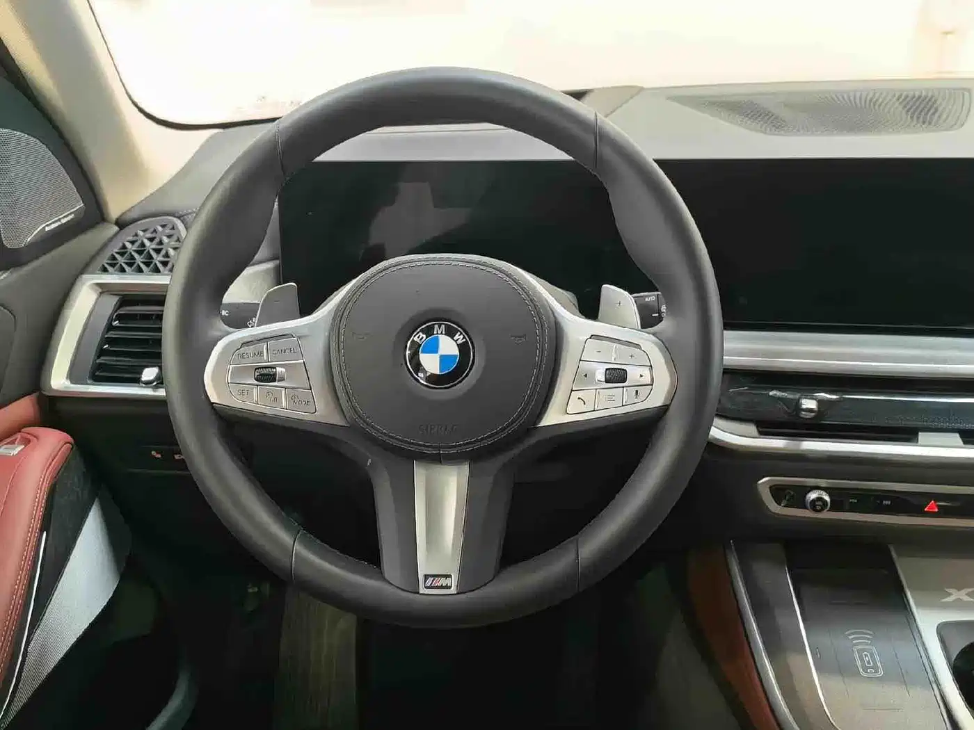 BMW X5 2023 xDrive 30Li Premium M Sport Package фото 8