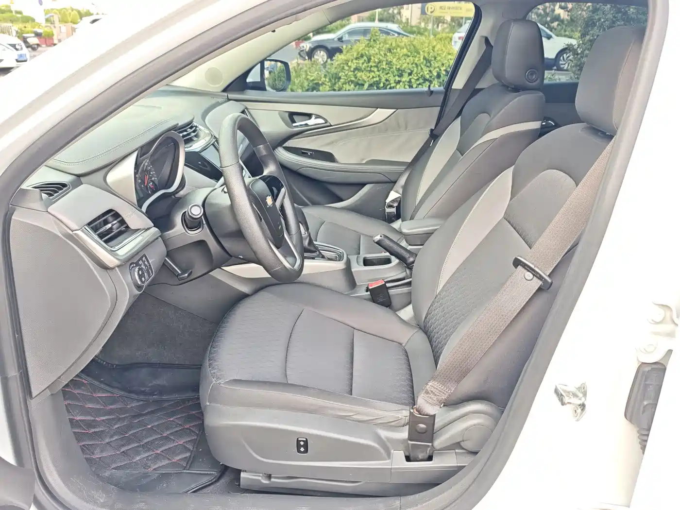 Фото 13 - Chevrolet Malibu