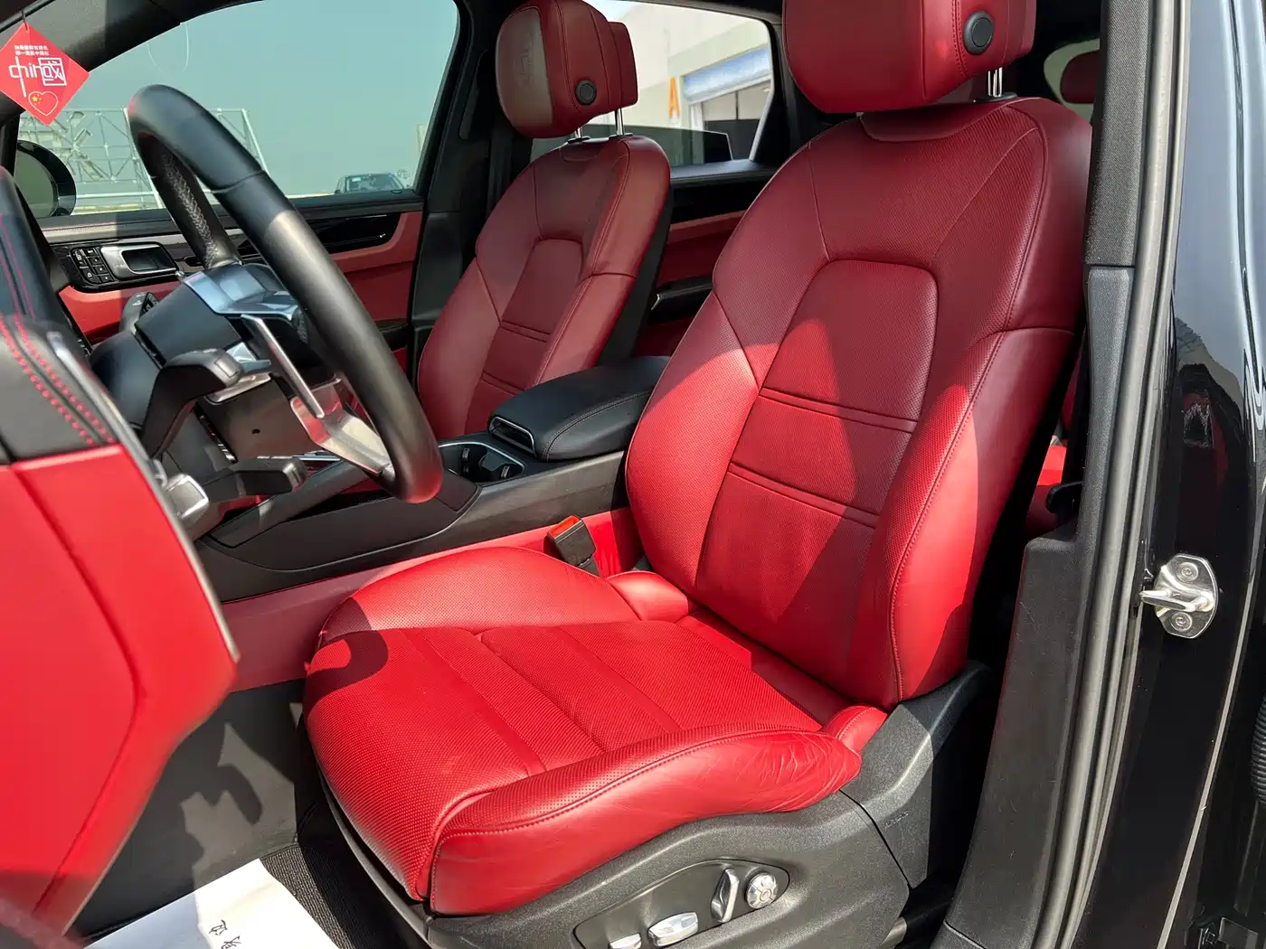 Porsche Cayenne 2019 Cayenne 3.0T фото 15