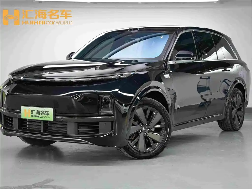 Li Auto L8 2025