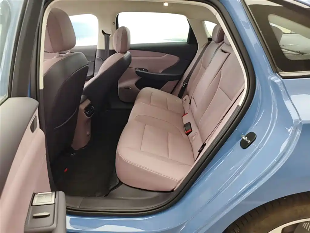 Hongqi Tiangong 05 2025 Model 750 Smart Selection Edition фото 17