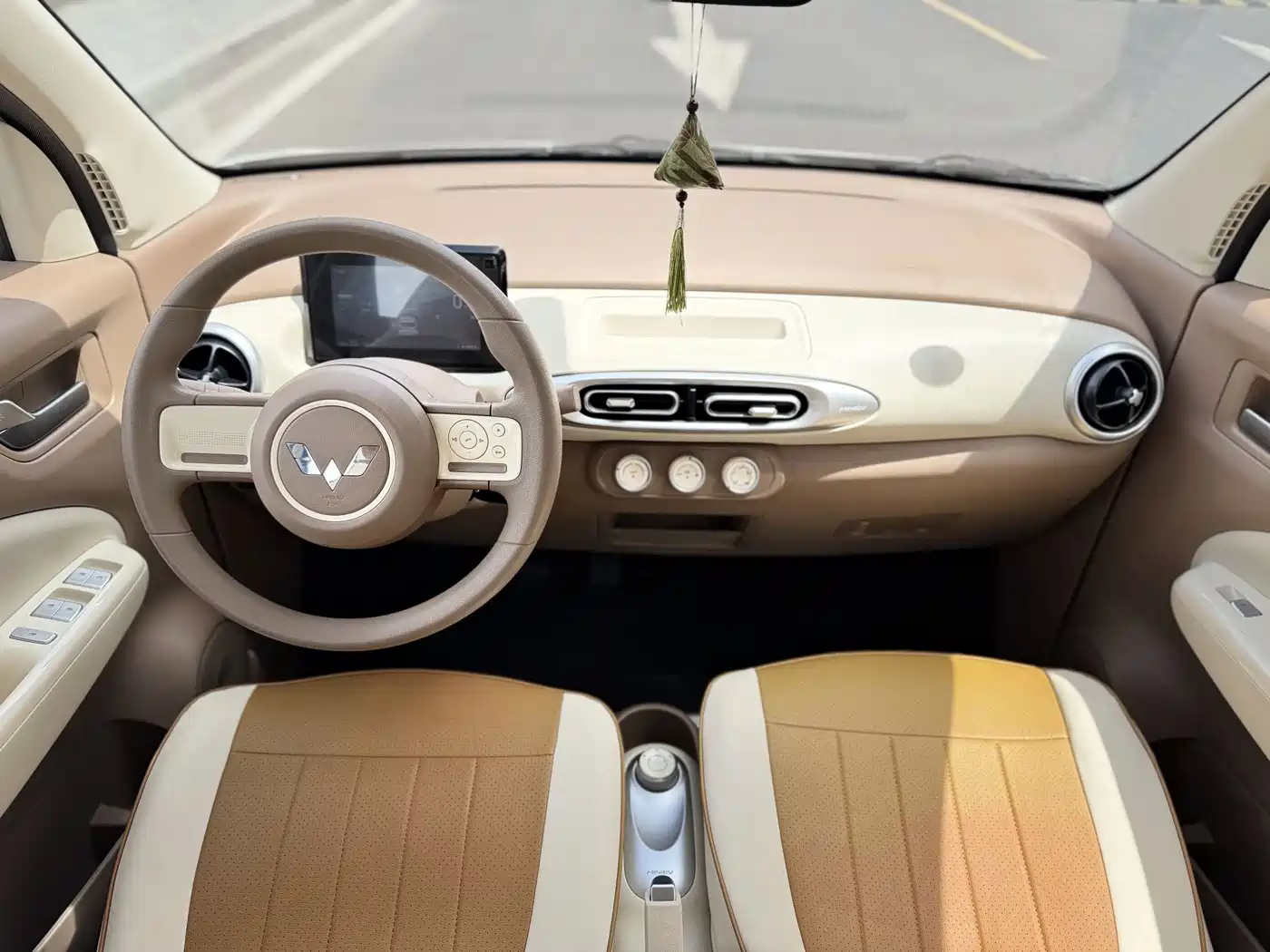 Фото 6 - Wuling Motors Hongguang MINIEV