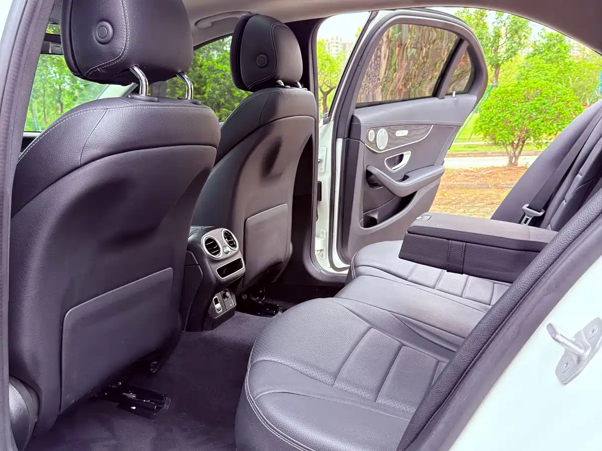 Mercedes-Benz C-Class 2021 C 260 L Sport Starry Exclusive Edition фото 24
