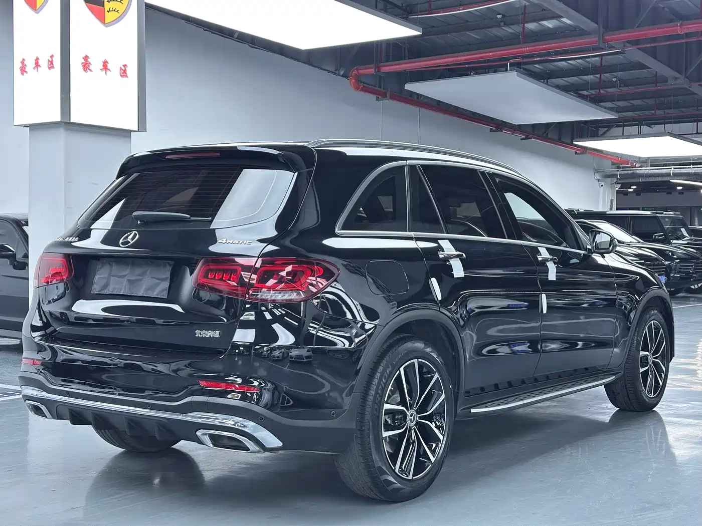 MERCEDES-BENZ GLC