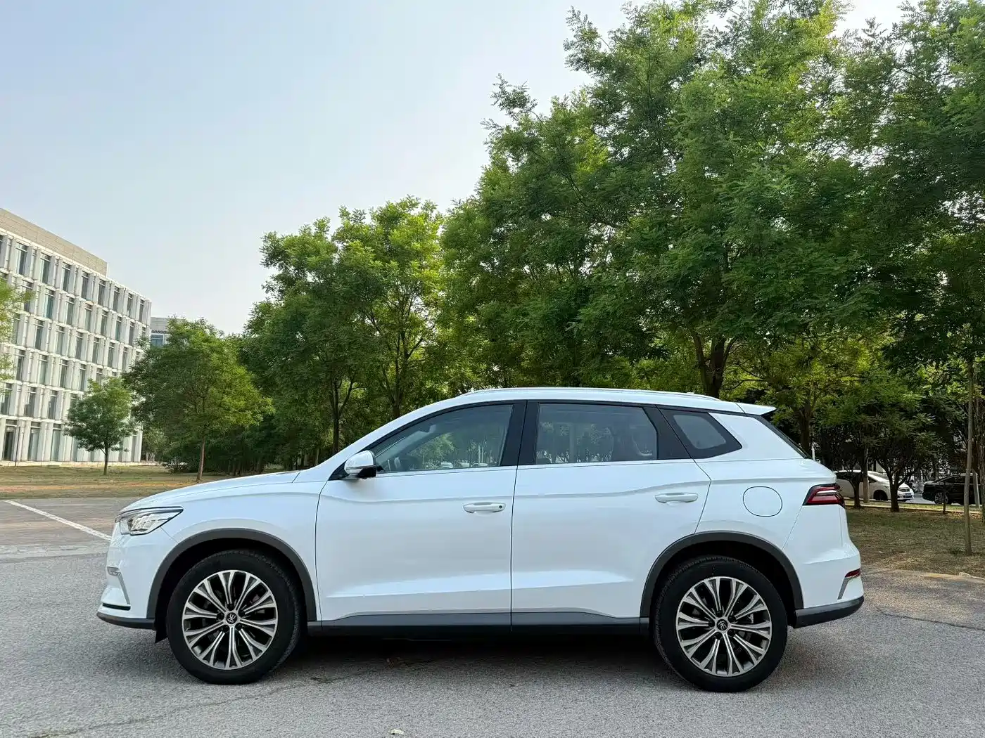 BYD Song Pro New Energy 2019 DM 1.5T 4WD Performance Flagship фото 3