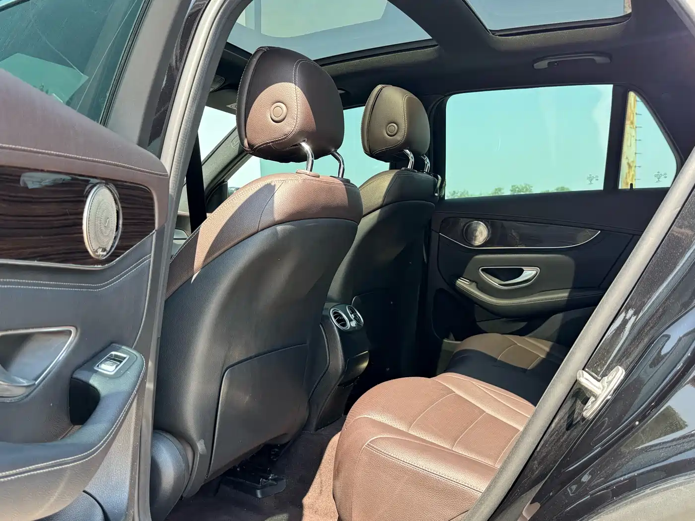Mercedes-Benz GLC 2018 GLC 260 4MATIC Luxury фото 7