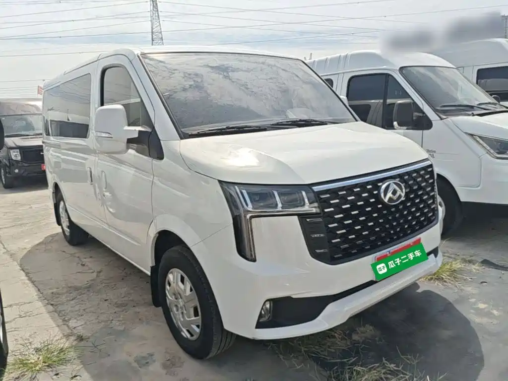 SAIC Maxus Xintu V80 2025 2025 PRO Pride Transport 2.0T Manual Short Wheelbase Ultra-low Roof 7/8/9 Seats