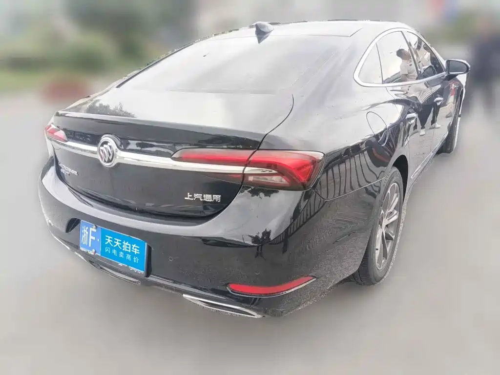 Buick Lacrosse, миниатюра 2