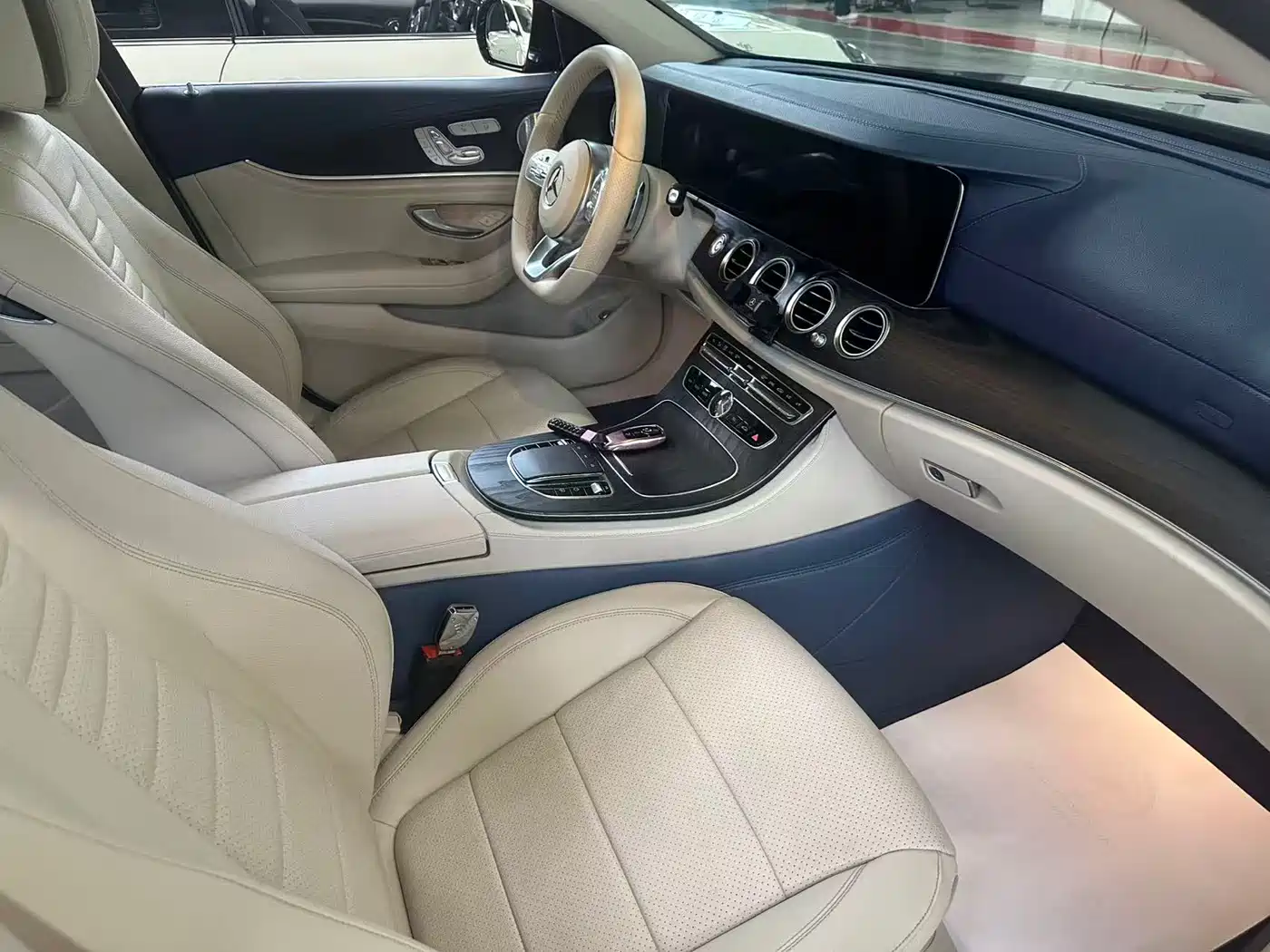 Mercedes-Benz E-Class 2020 Facelift E 300 L Sport Fashion фото 14