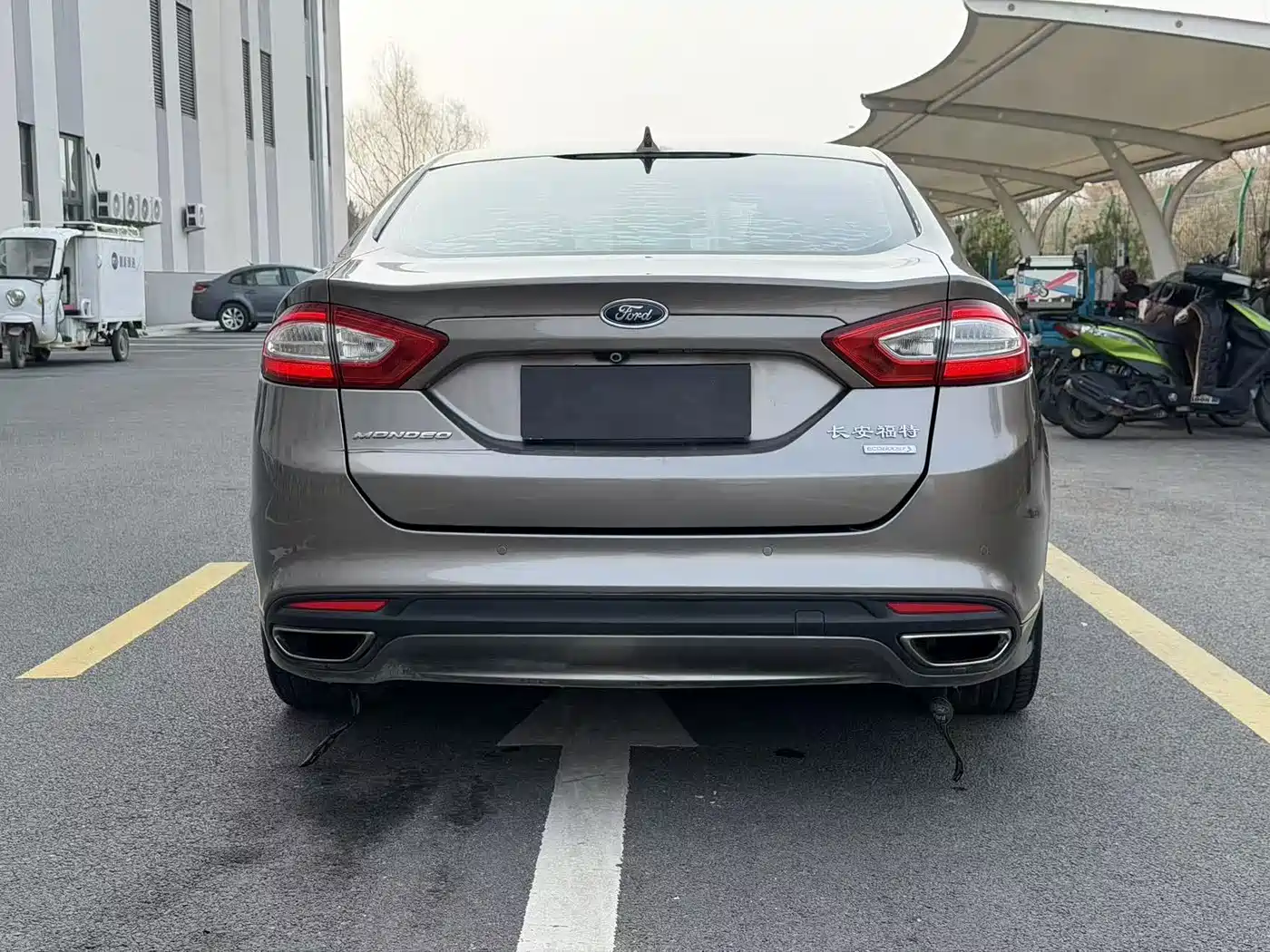FORD MONDEO