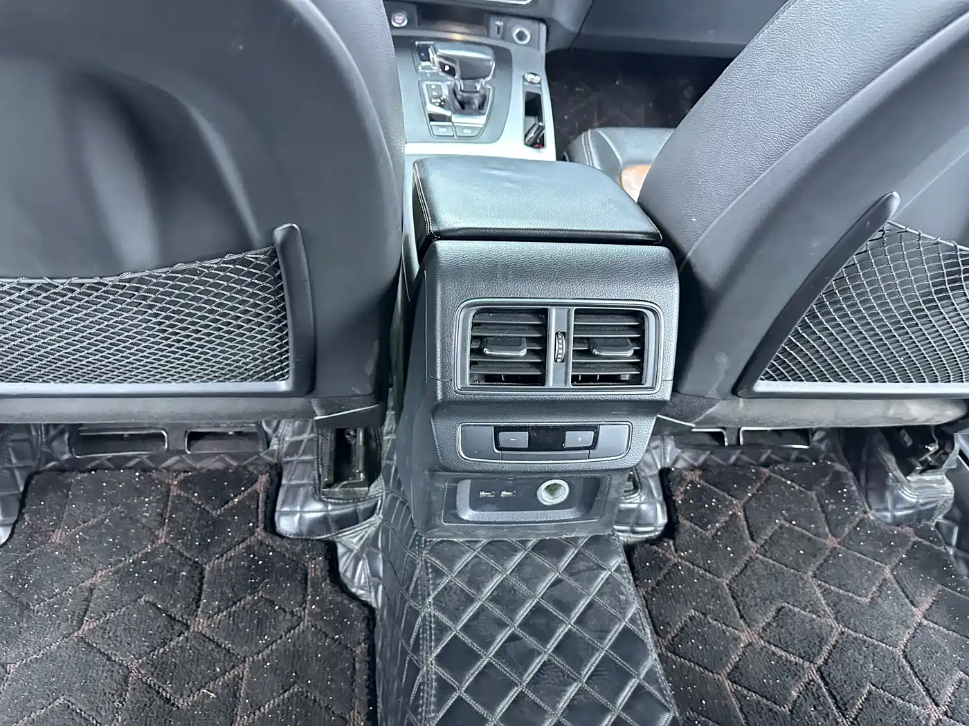 Audi Q5L 2020 40 TFSI Prestige Fashion фото 13