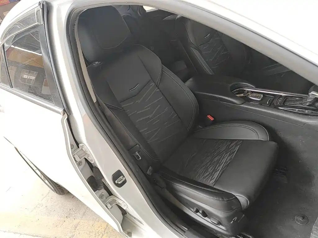Cadillac ATS-L 2017 28T Technology фото 25