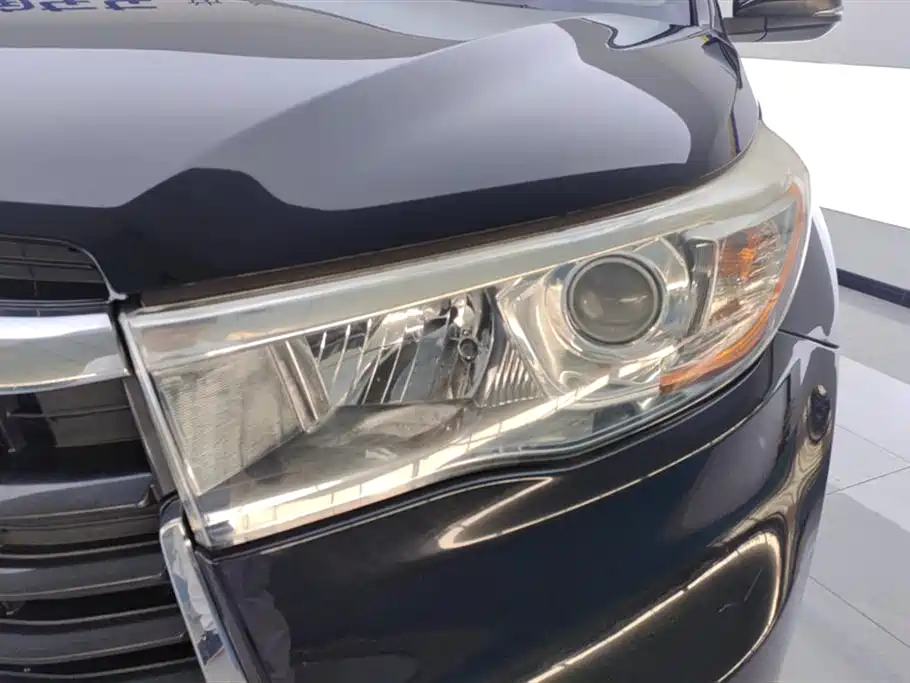 Toyota Highlander 2017 2.0T 2WD Premium 7-Seater фото 5