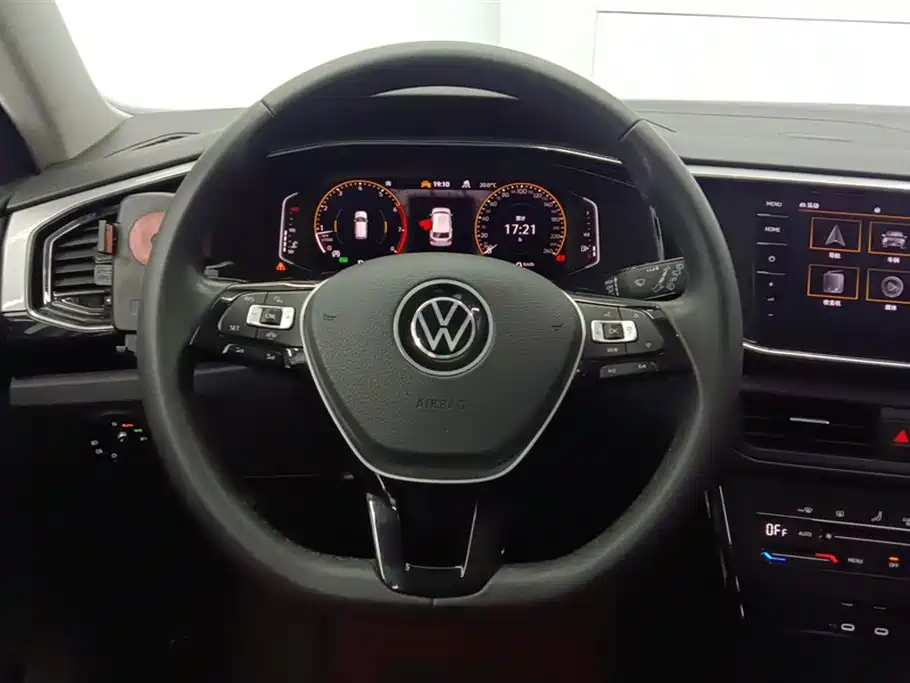 Volkswagen Tayron 2021 330TSI 2WD 3rd Anniversary Limited Edition фото 15