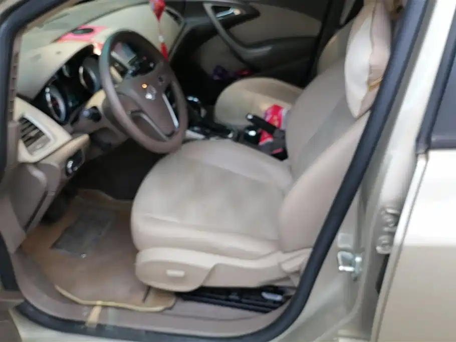Buick Excelle 2013 GT 1.6L Automatic Fashion Edition фото 9