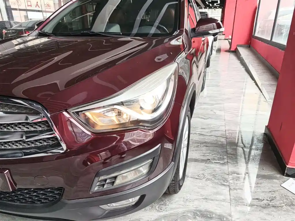 Haima S5 2015 2015 1.5T CVT Luxury Sport Edition