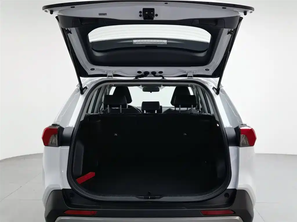 Toyota RAV4 Rongfang 2024 Hybrid 2.5L E-CVT FWD Elite Plus Edition фото 16