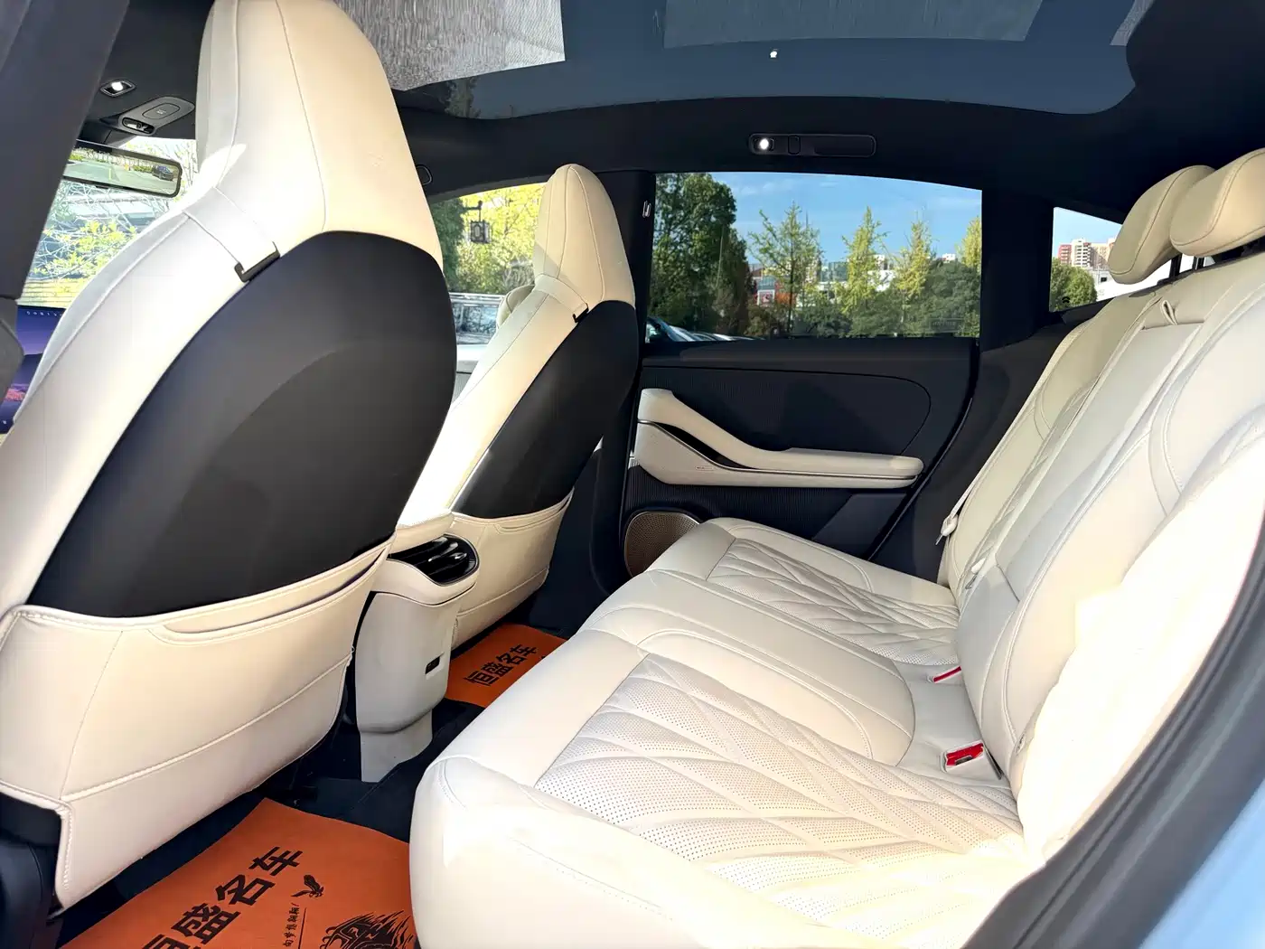 2026 NIO ET5